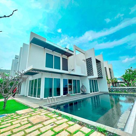 Oceanami Villas & Beach Club Long Hai At 1, 3, 4 Bedroom & 5, 6 Bedroom Beachfront Private Pool Exterior foto