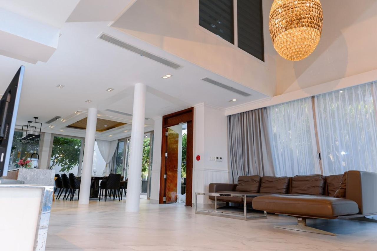 Oceanami Villas & Beach Club Long Hai At 1, 3, 4 Bedroom & 5, 6 Bedroom Beachfront Private Pool Exterior foto