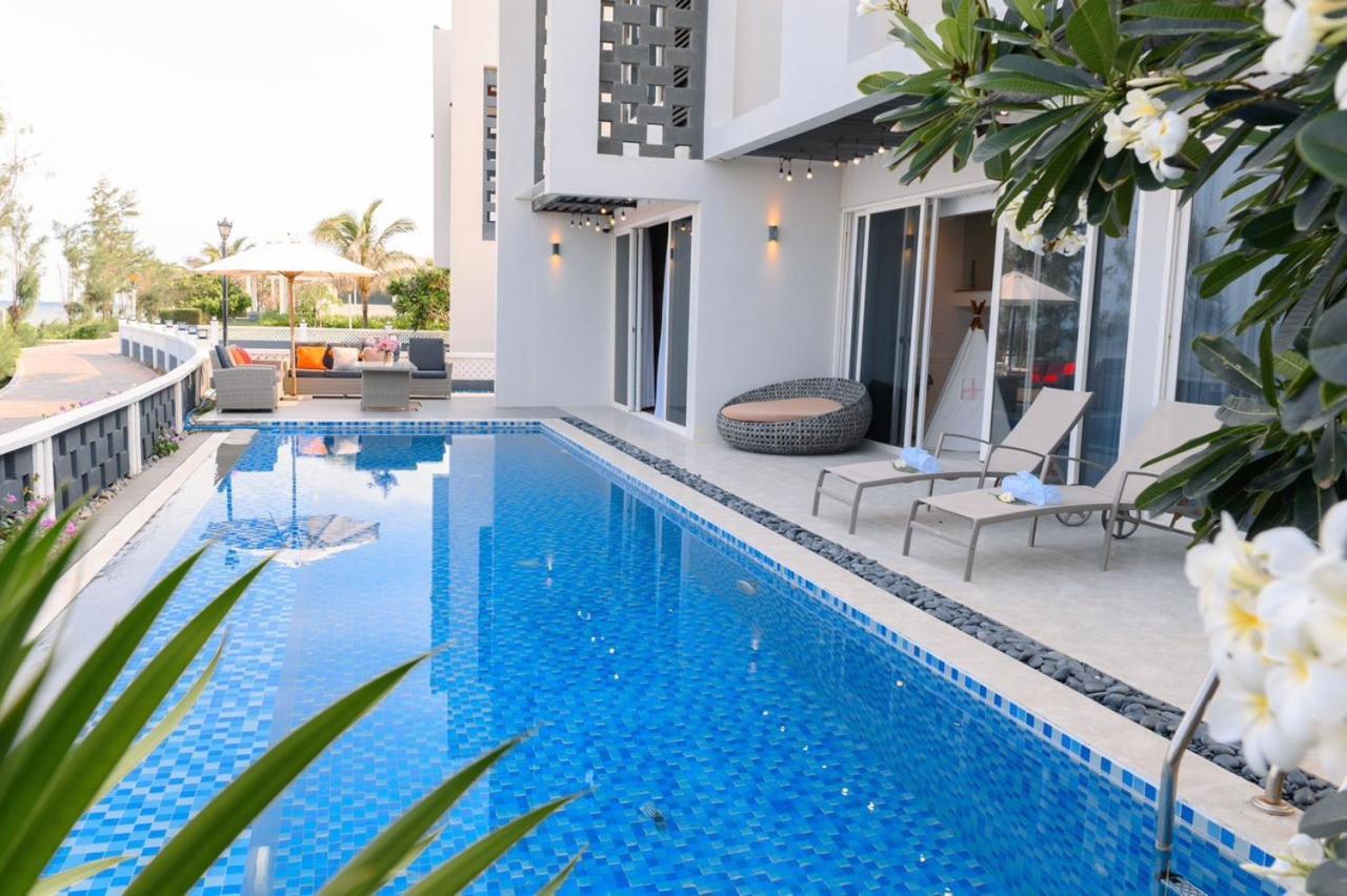 Oceanami Villas & Beach Club Long Hai At 1, 3, 4 Bedroom & 5, 6 Bedroom Beachfront Swimming Pool Exterior foto