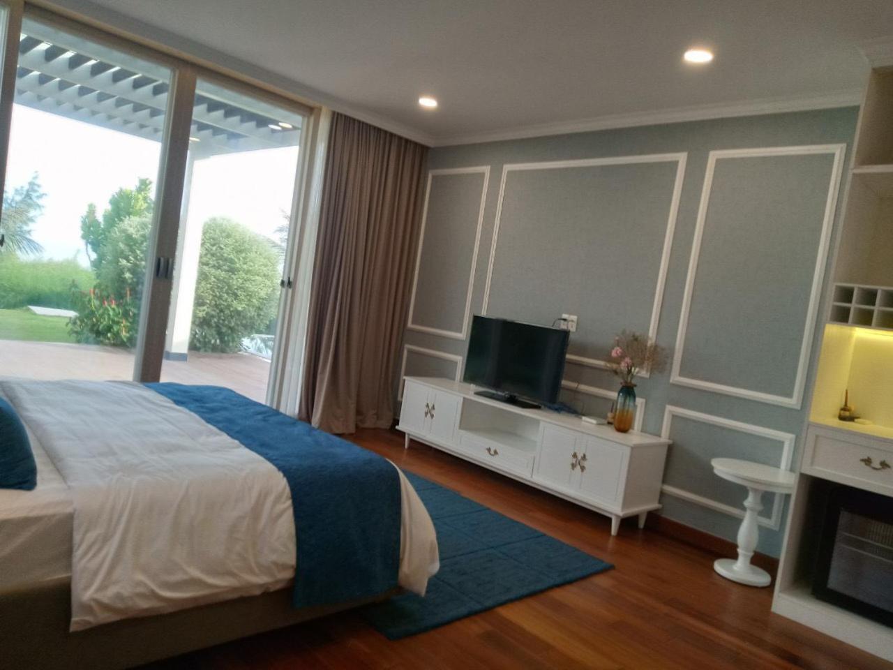 Oceanami Villas & Beach Club Long Hai At 1, 3, 4 Bedroom & 5, 6 Bedroom Beachfront Private Pool Exterior foto