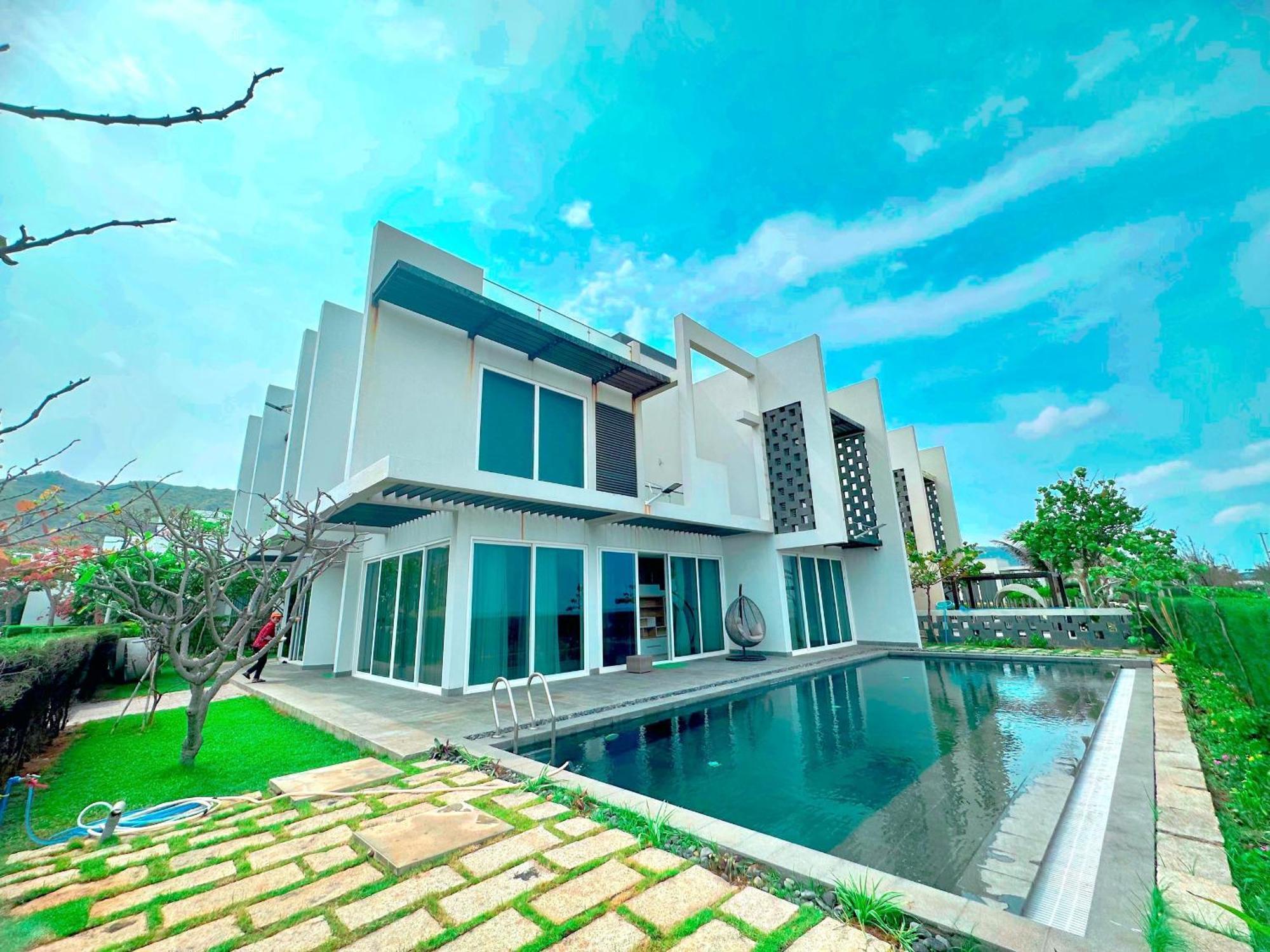 Oceanami Villas & Beach Club Long Hai At 1, 3, 4 Bedroom & 5, 6 Bedroom Beachfront Private Pool Exterior foto